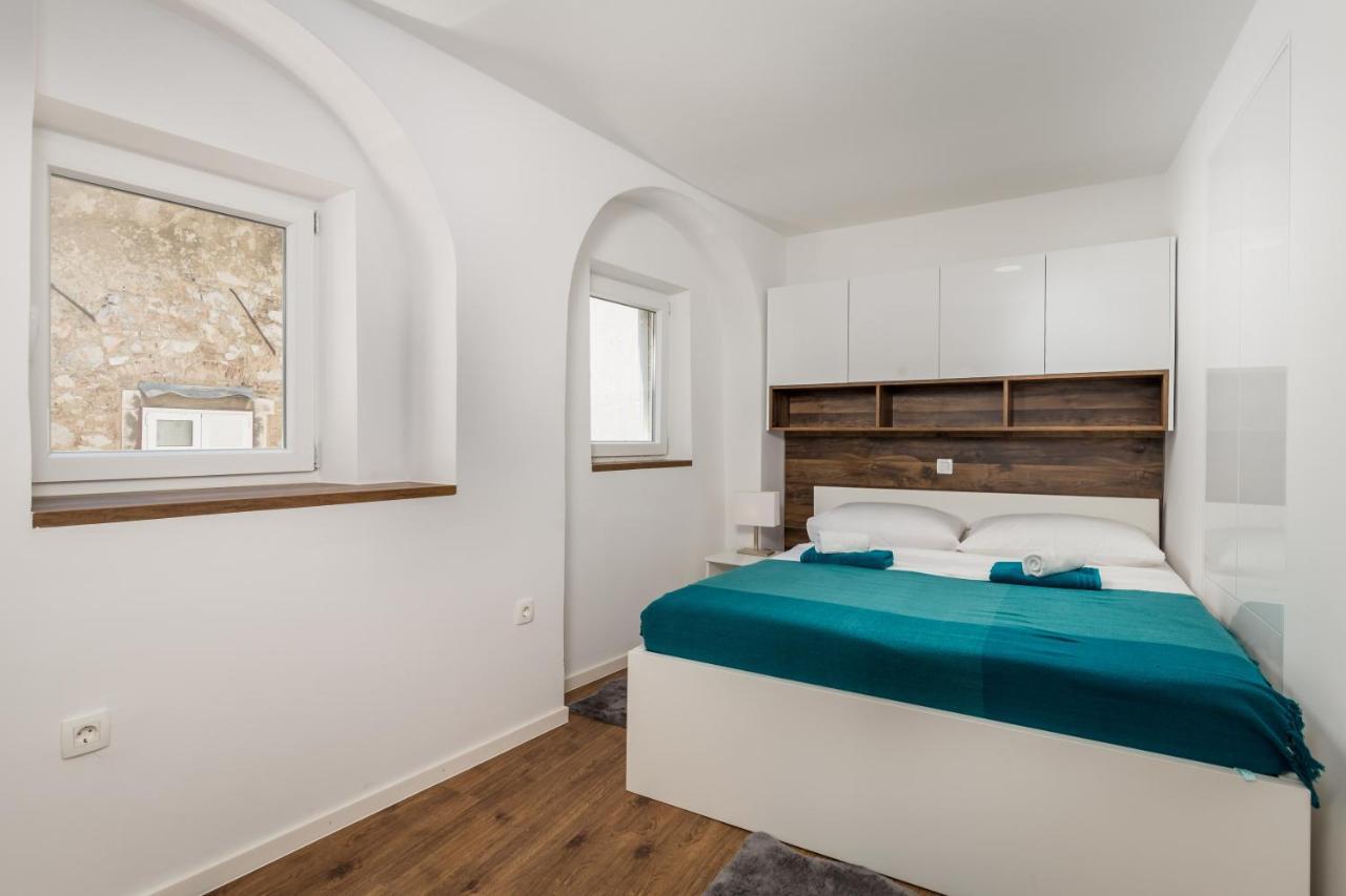 Central Apartments Dalmatina Rijeka Eksteriør billede